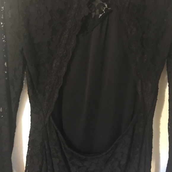 Backless little black lace dress. - Picture 3 of 4